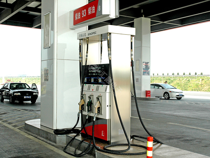 加油機